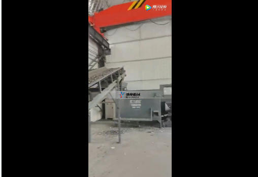 铝型材精东影视传媒APP下载网站免费版设备厂家现场作业视频展示
